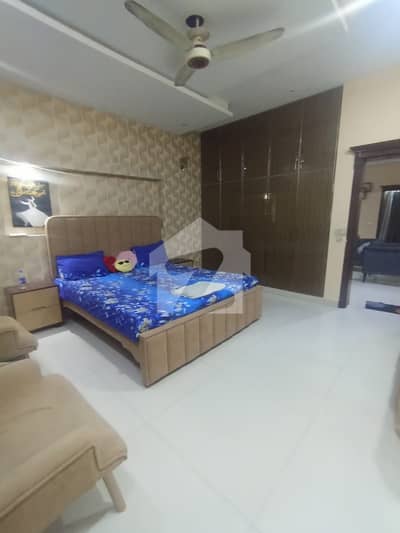 KANAL UPPER PORTION 3BEDROOM TV LOUNGE DRAWING ROOM KITCHEN