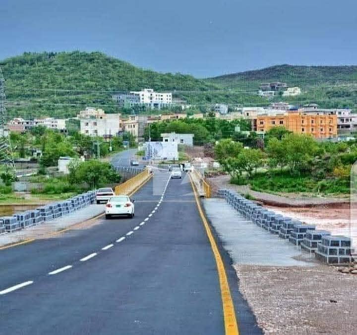 10 MARLA Plot Available For Sale In Bani Gala 10 MARLA Plot Available For Sale In Bani Gala
