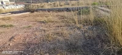 10 Marla Plot Available For Sale In Bani Gala