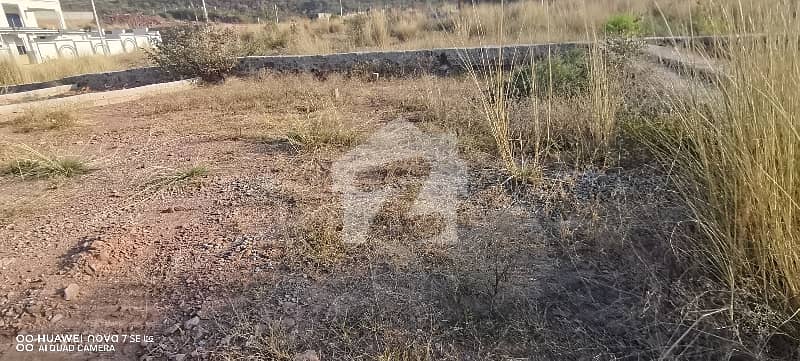 10 Marla Plot Available For Sale In Bani Gala 10 Marla Plot Available For Sale In Bani Gala