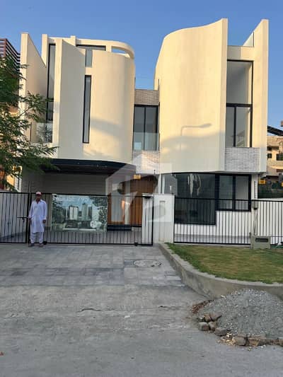 272 Square Yards House In Beautiful Location Of G-14/4 In Islamabad