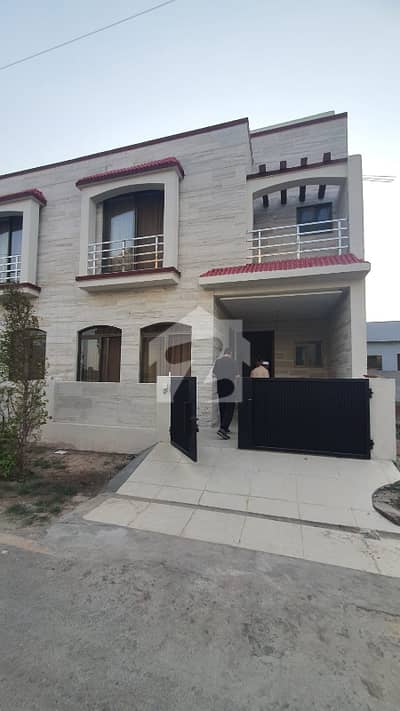 5 Marla Brand New House Available for Sale Park View City 5 Marla Brand New House Available for Sale Park View City