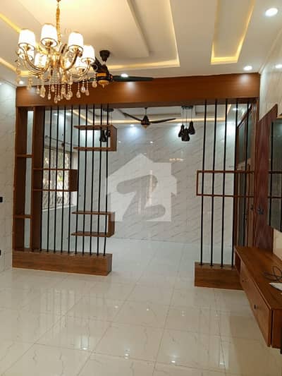 1 kanl duplex House available for rent in i-8 with servant room 1 kanl duplex House available for rent in i-8 with servant room
