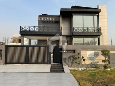 ڈی ایچ اے فیز 7 ڈیفنس (ڈی ایچ اے),لاہور میں 4 کمروں کا 1 کنال مکان 4.0 لاکھ میں کرایہ پر دستیاب ہے۔ ڈی ایچ اے فیز 7 ڈیفنس (ڈی ایچ اے),لاہور میں 4 کمروں کا 1 کنال مکان 4.0 لاکھ میں کرایہ پر دستیاب ہے۔