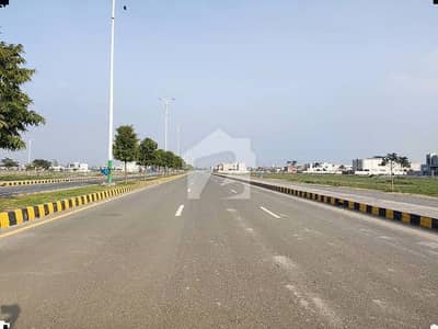 ڈی ایچ اے فیز 7 - بلاک یو فیز 7,ڈیفنس (ڈی ایچ اے),لاہور میں 1 کنال رہائشی پلاٹ 2.65 کروڑ میں برائے فروخت۔ ڈی ایچ اے فیز 7 - بلاک یو فیز 7,ڈیفنس (ڈی ایچ اے),لاہور میں 1 کنال رہائشی پلاٹ 2.65 کروڑ میں برائے فروخت۔