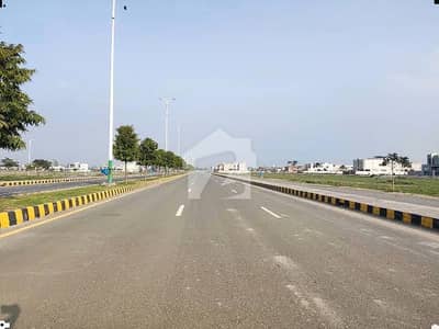ڈی ایچ اے فیز 7 - بلاک وائے فیز 7,ڈیفنس (ڈی ایچ اے),لاہور میں 1 کنال رہائشی پلاٹ 3.8 کروڑ میں برائے فروخت۔ ڈی ایچ اے فیز 7 - بلاک وائے فیز 7,ڈیفنس (ڈی ایچ اے),لاہور میں 1 کنال رہائشی پلاٹ 3.8 کروڑ میں برائے فروخت۔