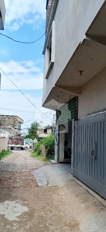 House Is Available For sale In Tulsa Road