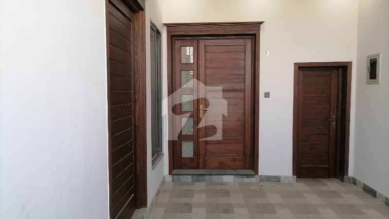اوسیس ون لوئر کینال روڈ,فیصل آباد میں 4 مرلہ مکان 1.3 کروڑ میں برائے فروخت۔ اوسیس ون لوئر کینال روڈ,فیصل آباد میں 4 مرلہ مکان 1.3 کروڑ میں برائے فروخت۔