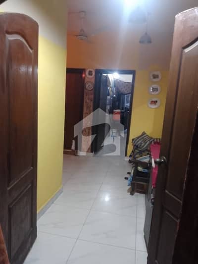 4.5 Marla Fully Renovated Triple Storey House for Sale Cavalry Ground, Lahore