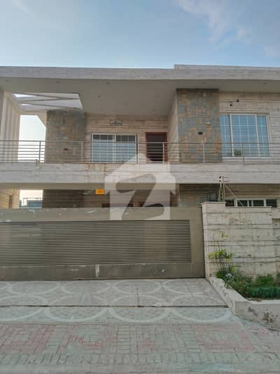 ٹاپ سٹی 1 - بلاک سی ٹاپ سٹی 1,اسلام آباد میں 8 کمروں کا 1 کنال مکان 3.25 لاکھ میں کرایہ پر دستیاب ہے۔ ٹاپ سٹی 1 - بلاک سی ٹاپ سٹی 1,اسلام آباد میں 8 کمروں کا 1 کنال مکان 3.25 لاکھ میں کرایہ پر دستیاب ہے۔