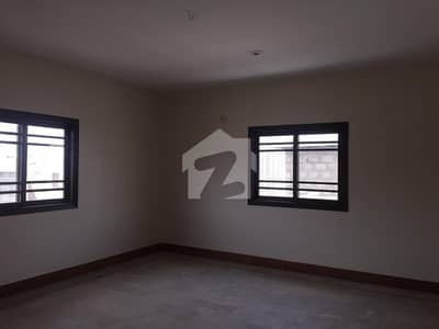 240 Square Yard Corner Demolish Condition House For Sale Gulshan E Iqbal Karachi