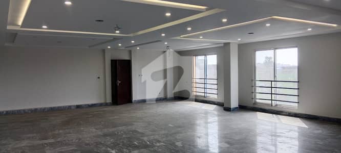 1300 Sq Ft Ready Office Available For Rent Best For Software House Call Center It Etc