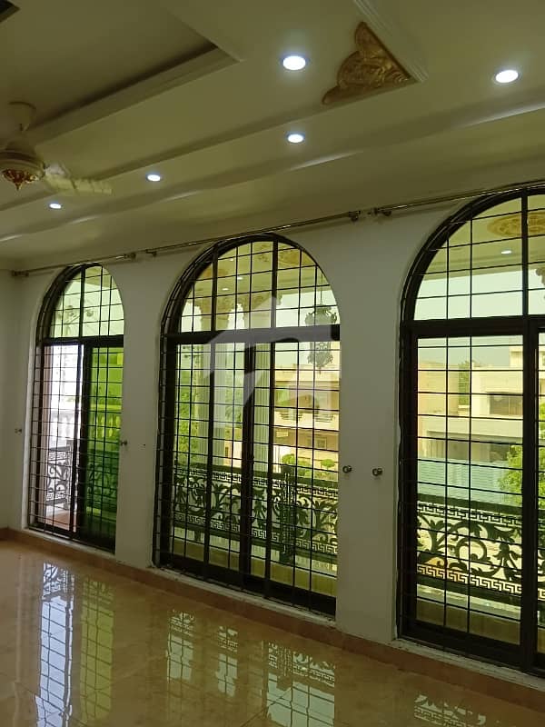 Kanal full house for rent outclass location Kanal full house for rent outclass location