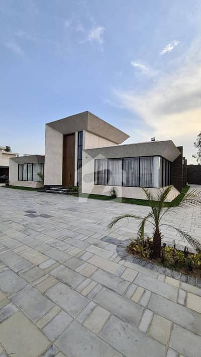 Luxury 16 Kanal Farmhouse Available for Daily Rent