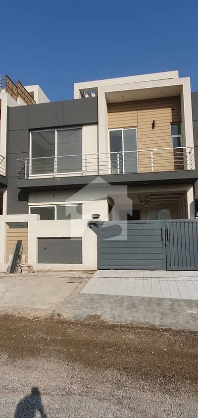 5 Marla House Available For Sale
