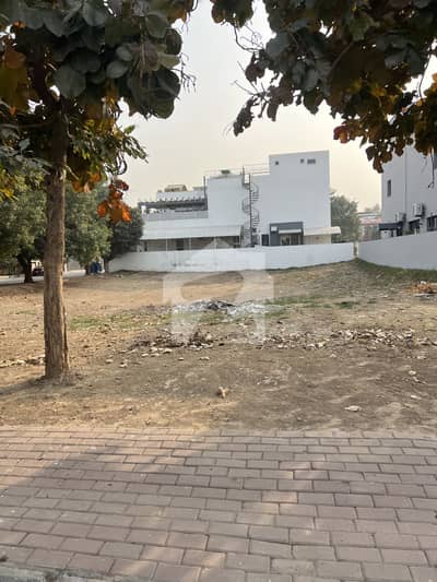بحریہ ٹاؤن گلبہار بلاک بحریہ ٹاؤن سیکٹر سی,بحریہ ٹاؤن,لاہور میں 2 کنال رہائشی پلاٹ 11.3 کروڑ میں برائے فروخت۔ بحریہ ٹاؤن گلبہار بلاک بحریہ ٹاؤن سیکٹر سی,بحریہ ٹاؤن,لاہور میں 2 کنال رہائشی پلاٹ 11.3 کروڑ میں برائے فروخت۔