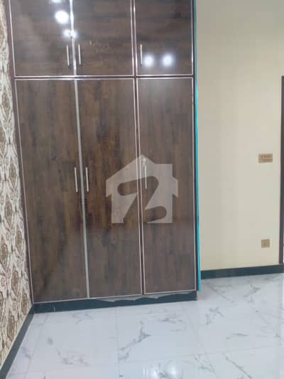 Very Beautiful And Luxury House For Sale In Cheap Rate 3 Marla