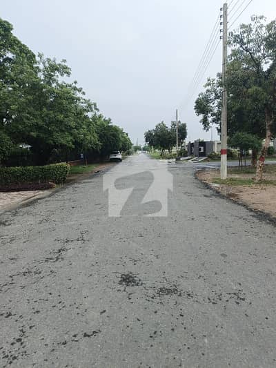 1 KANAL PLOT FOR SALE PINE ENCLAVE PHASE 2 NEAR IEP ENGINEER TOWN COLLEGE ROAD LAHORE