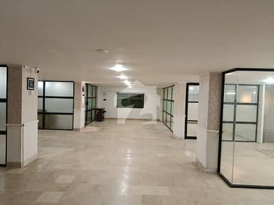 ڈی ایچ اے فیز 2 ایکسٹینشن ڈی ایچ اے ڈیفینس,کراچی میں 8 مرلہ Studio دفتر 1.3 لاکھ میں کرایہ پر دستیاب ہے۔ ڈی ایچ اے فیز 2 ایکسٹینشن ڈی ایچ اے ڈیفینس,کراچی میں 8 مرلہ Studio دفتر 1.3 لاکھ میں کرایہ پر دستیاب ہے۔
