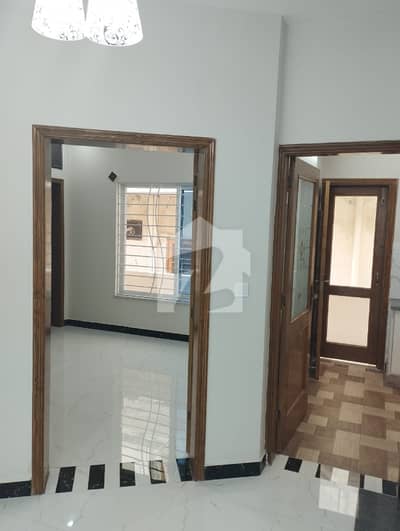 4 Marla Upper Portion Available On Rent G-14/4