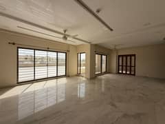 Prime Location Flat Sized 3000 Square Feet Is Available For Sale In Askari 6