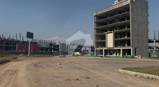 بحریہ پیراڈائز بحریہ ٹاؤن راولپنڈی,راولپنڈی میں 15 مرلہ کمرشل پلاٹ 9.5 کروڑ میں برائے فروخت۔