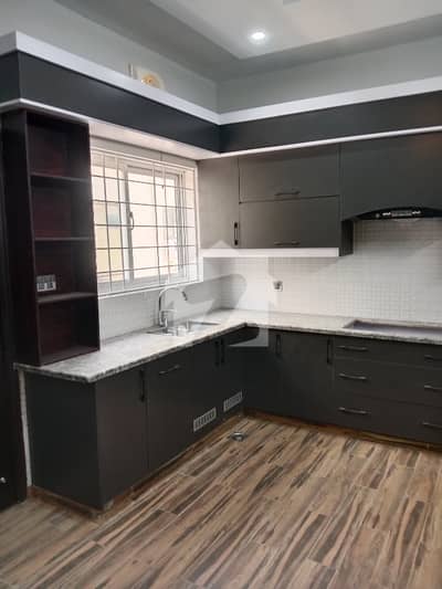 10 marla upper portion available for rent in Bahria Enclave Islamabad. 10 marla upper portion available for rent in Bahria Enclave Islamabad.