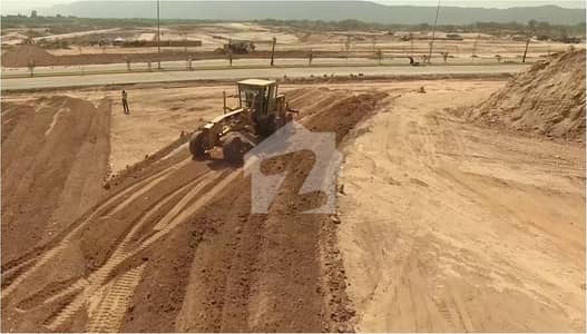 کیپٹل سمارٹ سٹی راولپنڈی میں 1 کنال رہائشی پلاٹ 76.5 لاکھ میں برائے فروخت۔