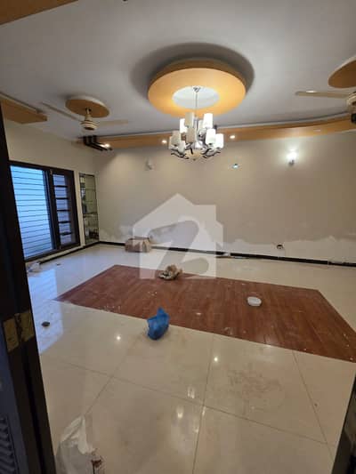 500 Yd Bungalow | 6 Bed | DHA Phase 5 | 5.80 Lac