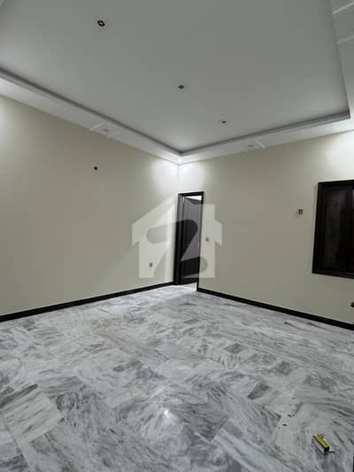 Prime Location Slightly Used Upper Portion Sized 200 Square Yards Available In Federal B Area - Block 12