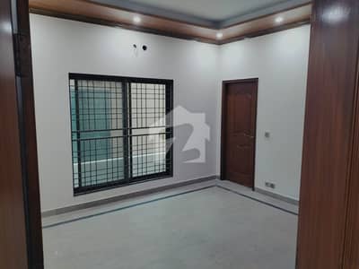 10 MARLA DOUBLE STOREY HOUSE FOR RENT