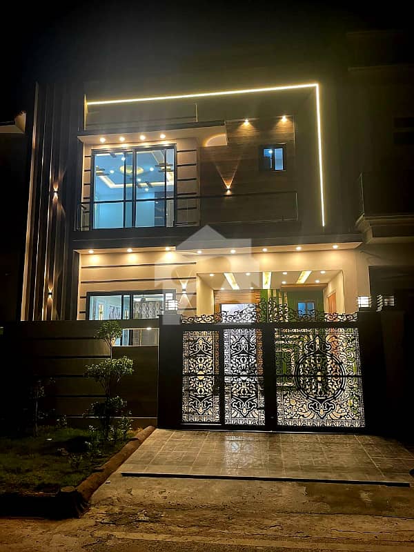 5 Marla D Block Designer House For Sale 5 Marla D Block Designer House For Sale