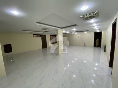 ڈی ایچ اے فیز 8 ڈی ایچ اے ڈیفینس,کراچی میں 6 کمروں کا 1 کنال مکان 6.5 لاکھ میں کرایہ پر دستیاب ہے۔ ڈی ایچ اے فیز 8 ڈی ایچ اے ڈیفینس,کراچی میں 6 کمروں کا 1 کنال مکان 6.5 لاکھ میں کرایہ پر دستیاب ہے۔