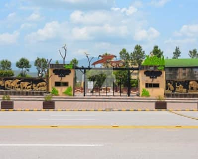 Bahria Enclave 10 Plot Available For sale Beautiful location Fully developed Area