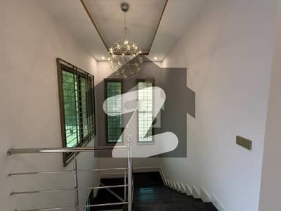 Prime Location 272 Square Yards House In Central Bahria Town - Precinct 6 For Sale Prime Location 272 Square Yards House In Central Bahria Town - Precinct 6 For Sale