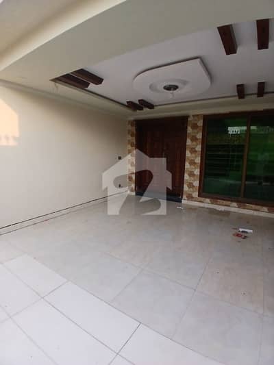10 Marla Beautiful House for Rent in Safari Valley | 4 Bedrooms | Prime Location