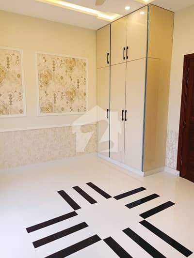 4.44 Marla Luxury Single-Unit House For Rent 4.44 Marla Luxury Single-Unit House For Rent