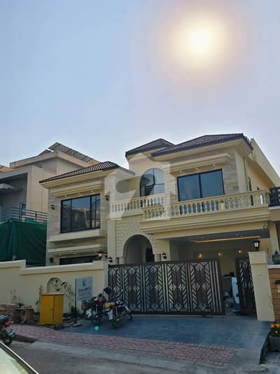1 Kanal luxury designer house avaliable for sale in Bahria Enclave Sector C. 1 Kanal luxury designer house avaliable for sale in Bahria Enclave Sector C.
