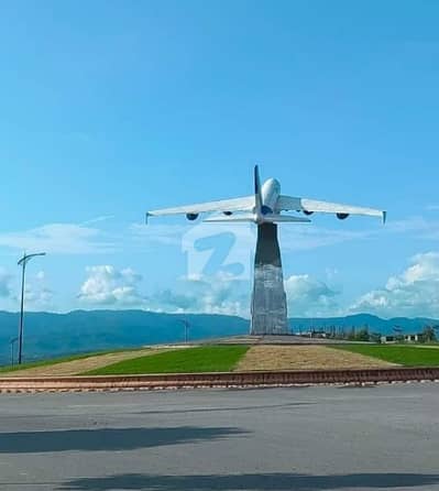 Bahria Enclave 10 Boulevard Category plot Available For sale Back Open