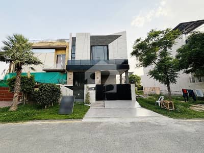Prime Location In DHA 9 Town - Block A 5 Marla House For sale