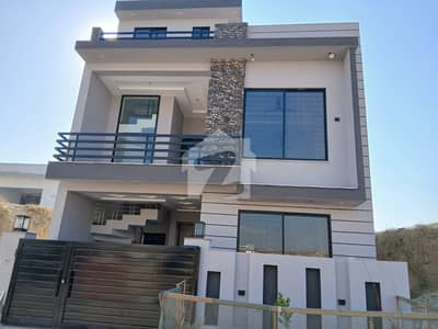 B 17 5 Marla Brand New Double unit House for sale
