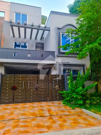5 Marla House For Sale In BB Block Bahria Town Lahore 5 Marla House For Sale In BB Block Bahria Town Lahore