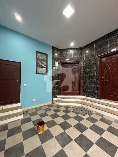 Beautiful Bungalow For Rent | 120 Sq. Yd. | Spacious Layout & Garden Area