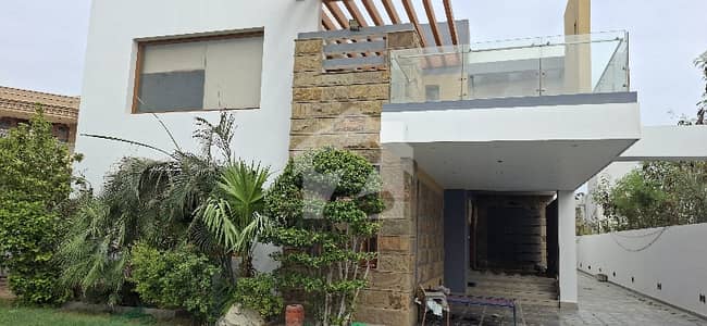ڈی ایچ اے فیز 6 ڈی ایچ اے ڈیفینس,کراچی میں 6 کمروں کا 2 کنال مکان 34.85 کروڑ میں برائے فروخت۔