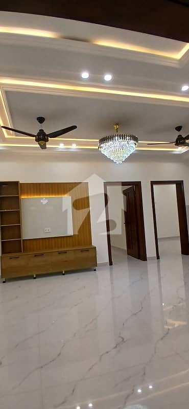 7 MARLA BRAND NEW HOUSE FOR SALE IN JINNAH GARDEN 7 MARLA BRAND NEW HOUSE FOR SALE IN JINNAH GARDEN