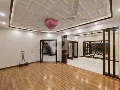 LIKE A BRAND NEW 1 KANAL HOUSE FOR RENT DHA PHASE 6