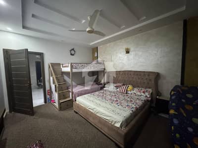 10-Marla Used house for sale Bankers Town