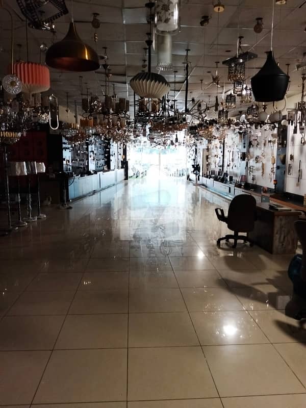 غِزری کراچی میں 12 مرلہ Studio دکان 7.0 لاکھ میں کرایہ پر دستیاب ہے۔ غِزری کراچی میں 12 مرلہ Studio دکان 7.0 لاکھ میں کرایہ پر دستیاب ہے۔