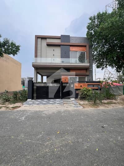 5 Marla like New used Modern Designer House For sale in DHA Rahbar 5 Marla like New used Modern Designer House For sale in DHA Rahbar