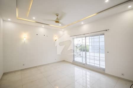 "DHA 1 Kanal Upper Floor | Spacious 4 Bed | Modern Kitchen | Near Park | Available Now"